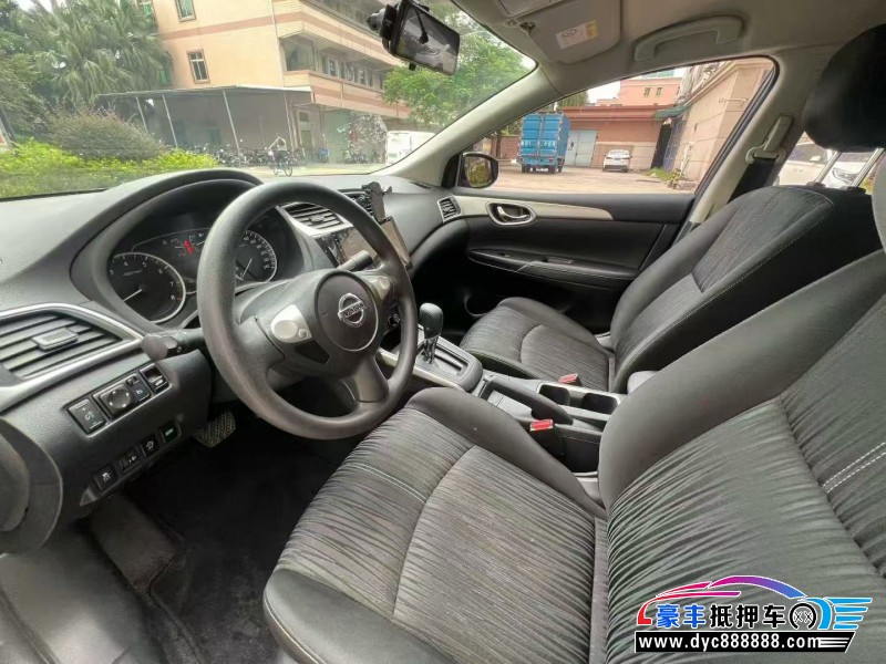 24年日产轩逸轿车抵押车出售