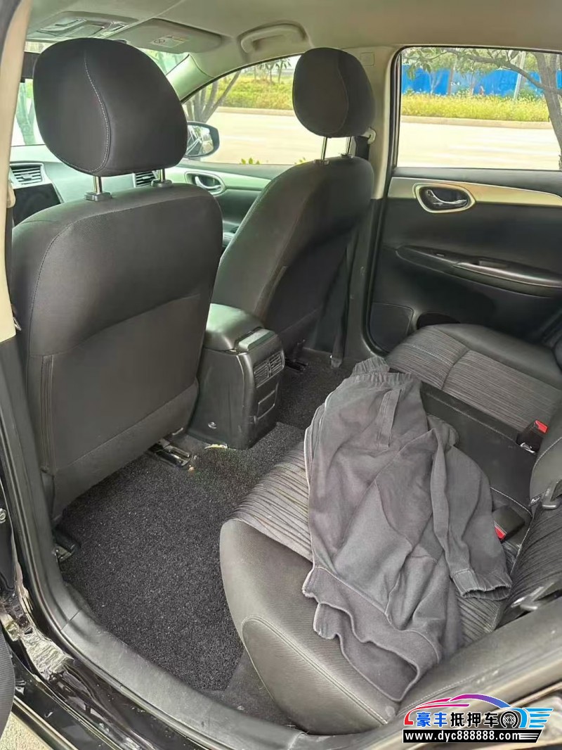 23年日产轩逸轿车抵押车出售