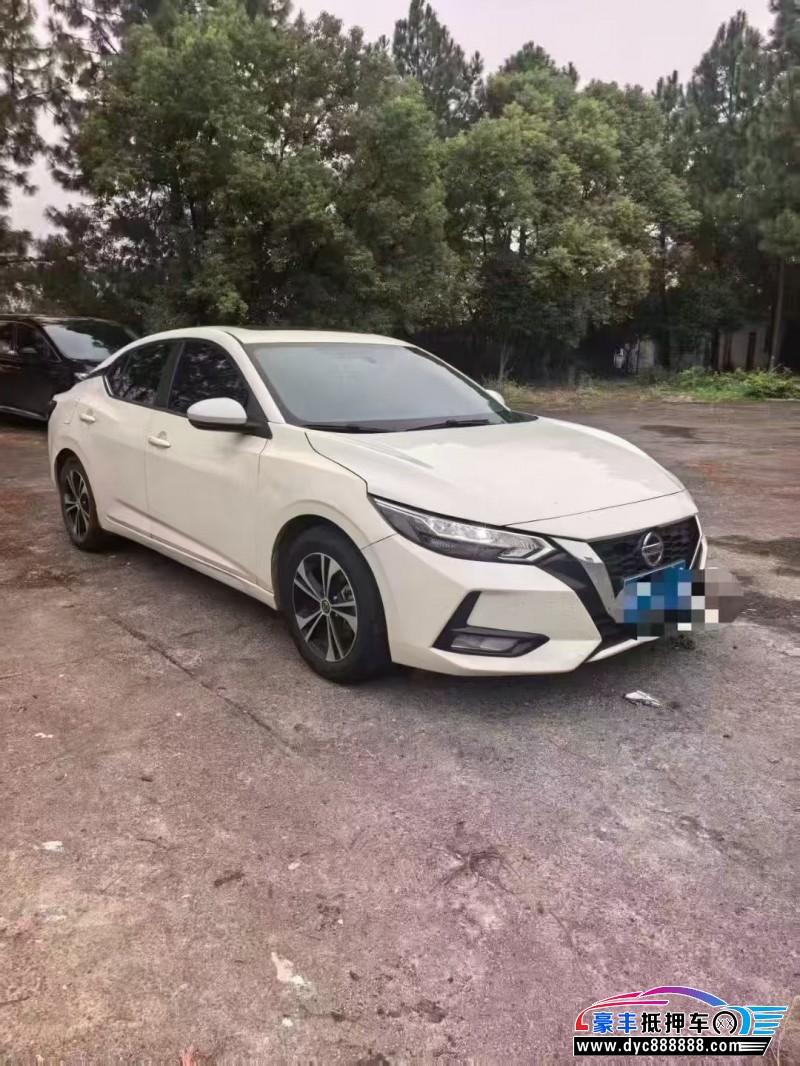 20年日产轩逸轿车抵押车出售