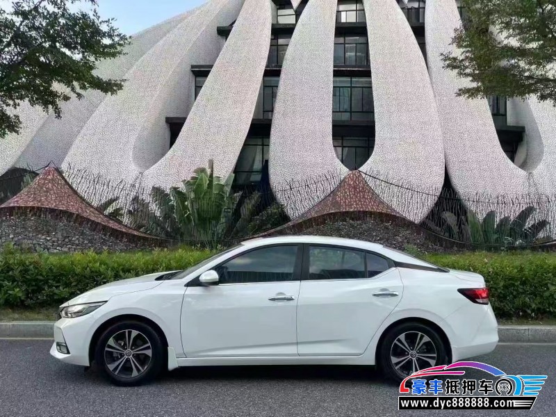 20年日产轩逸轿车抵押车出售