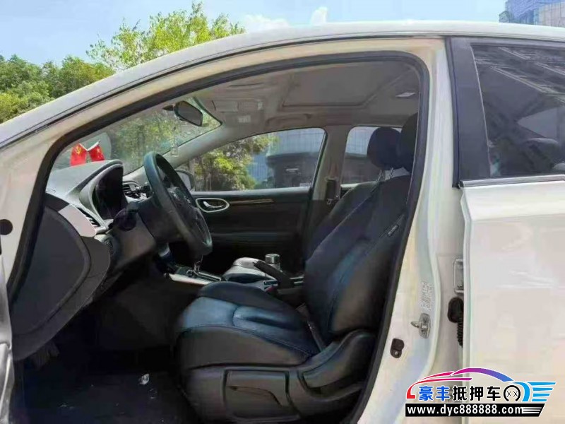 19年日产轩逸轿车抵押车出售