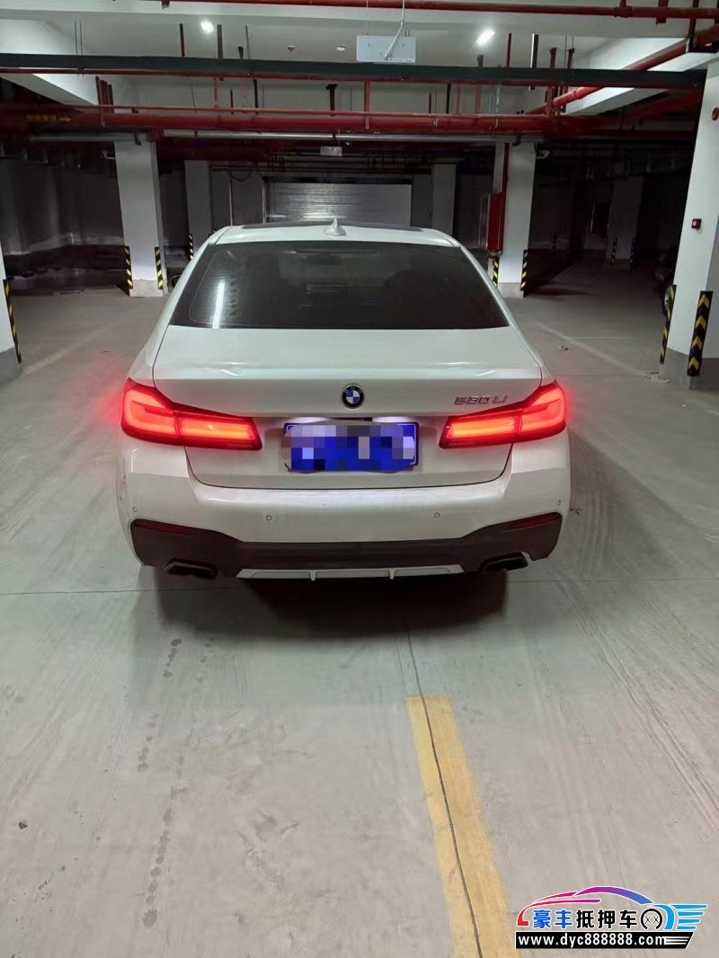 22年宝马5系轿车抵押车出售