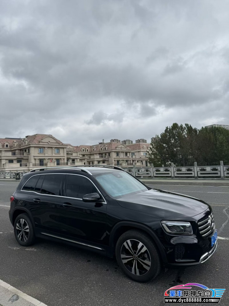 23年奔驰GLBSUV抵押车出售