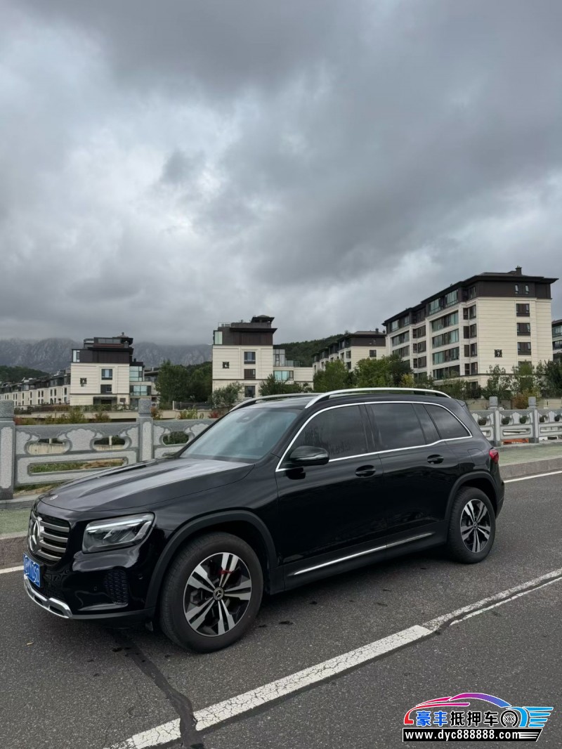 23年奔驰GLBSUV抵押车出售