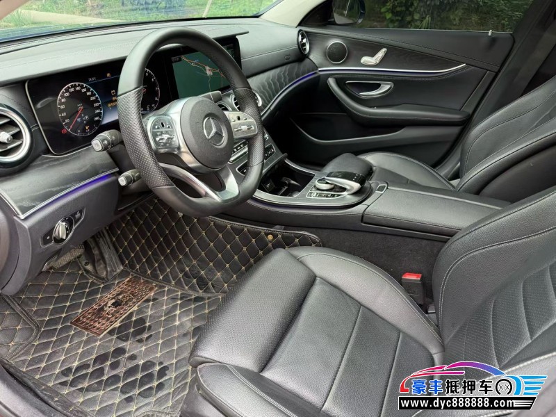 18年奔驰E轿车抵押车出售