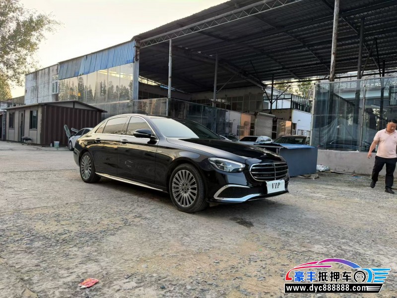 20年奔驰E轿车抵押车出售
