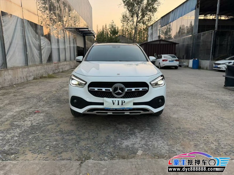 23年奔驰GLA轿车抵押车出售