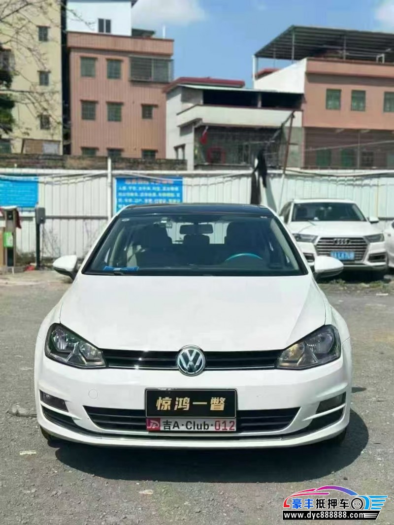 15年大众高尔夫轿车抵押车出售