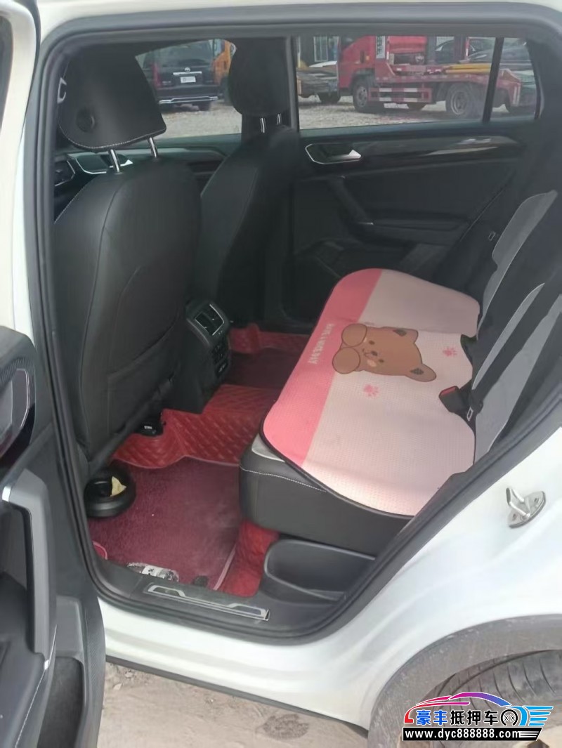 22年大众探岳轿车抵押车出售