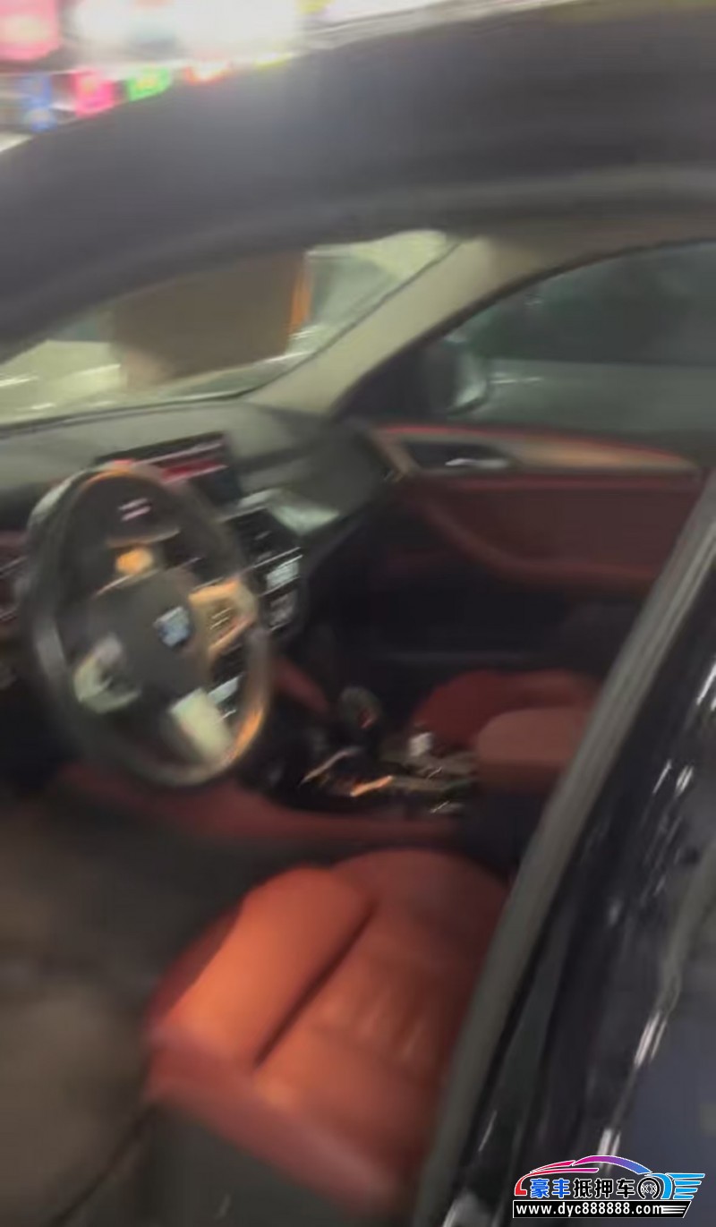 21年宝马X4轿车抵押车出售