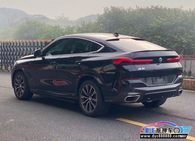 20年宝马X6轿车抵押车出售