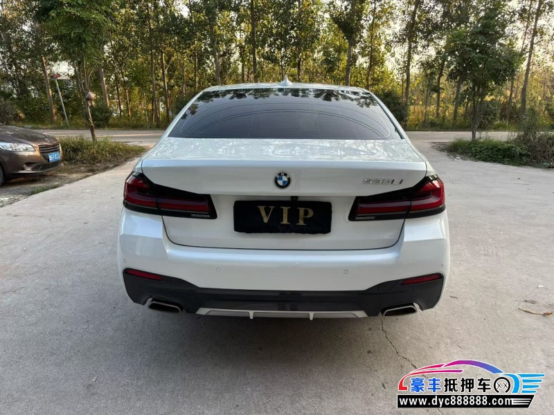 23年宝马5系轿车抵押车出售
