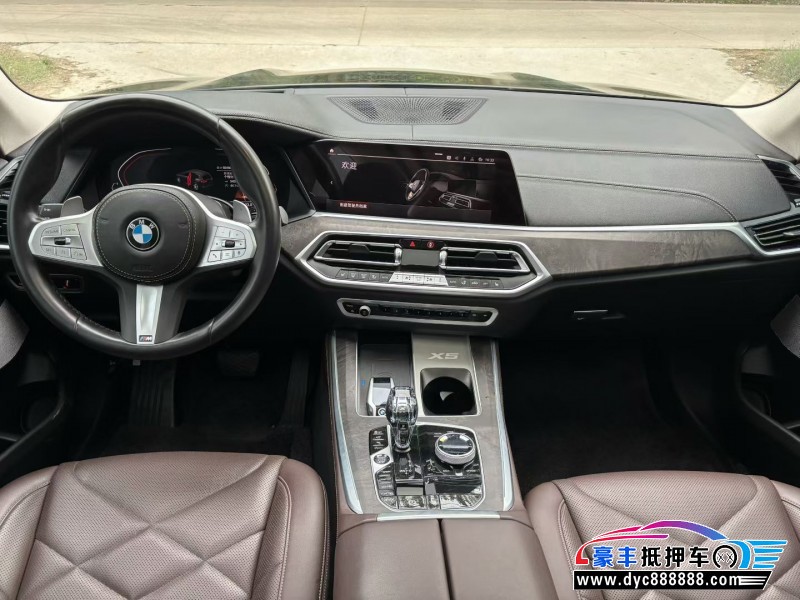 22年宝马X5轿车抵押车出售