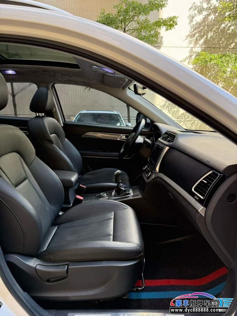 17年长城哈弗H6轿车抵押车出售