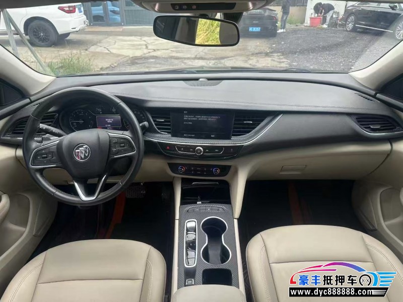 21年别克君威轿车抵押车出售