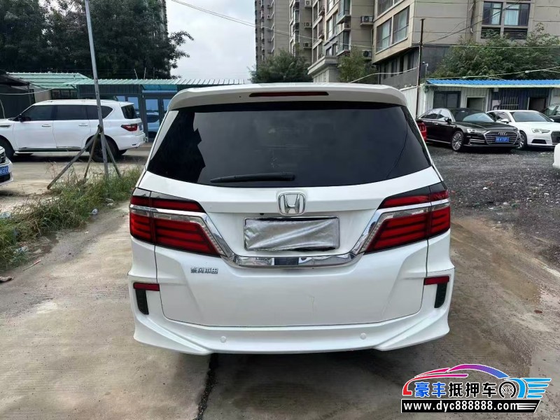 18年本田艾力绅轿车抵押车出售