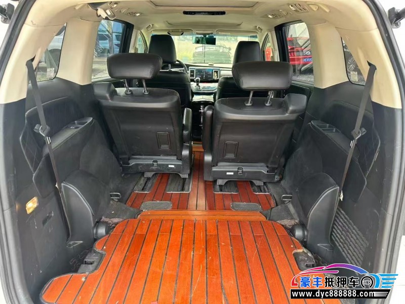 18年本田艾力绅轿车抵押车出售