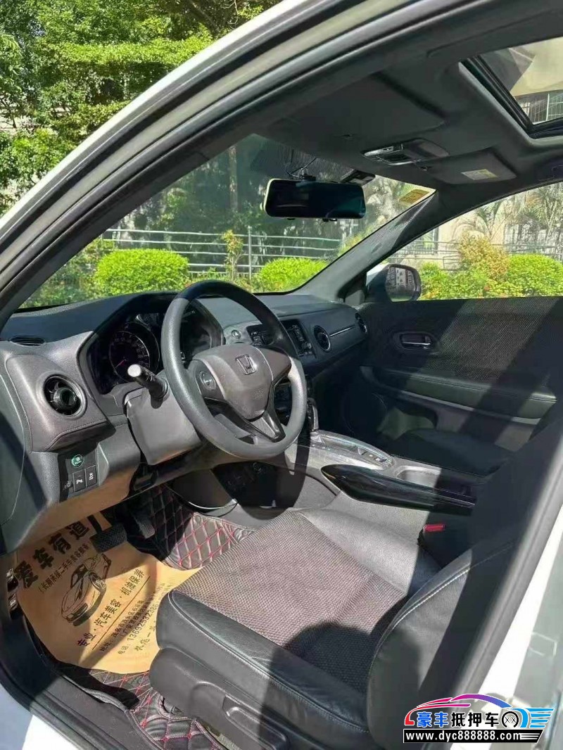 19年本田XRV轿车抵押车出售