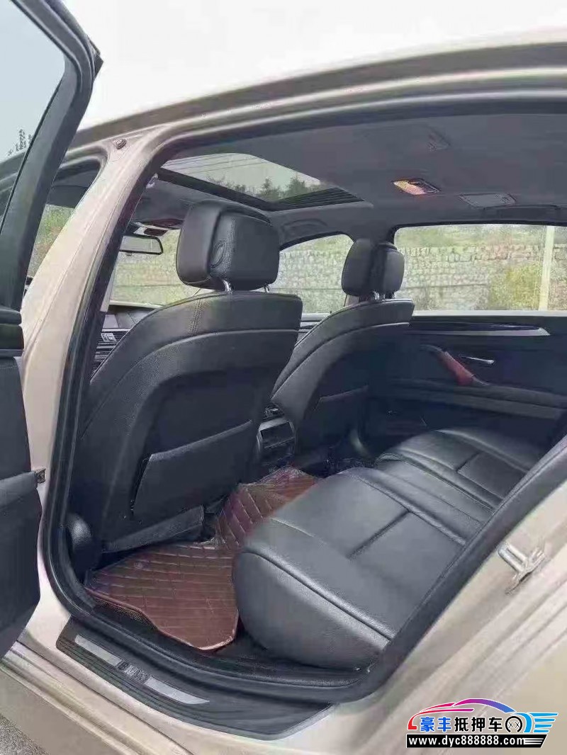 13年宝马5系轿车抵押车出售