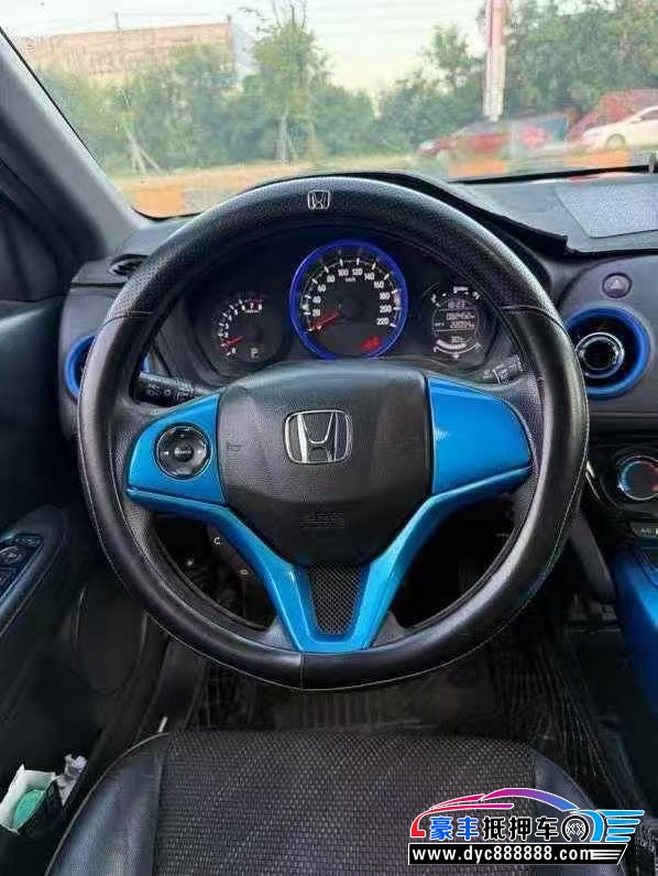 16年本田XRV轿车抵押车出售