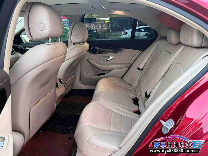 15年奔驰C轿车抵押车出售