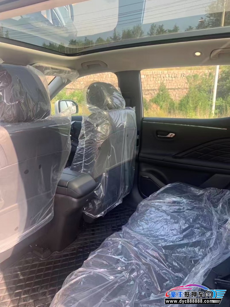 25年埃安霸王龙轿车抵押车出售