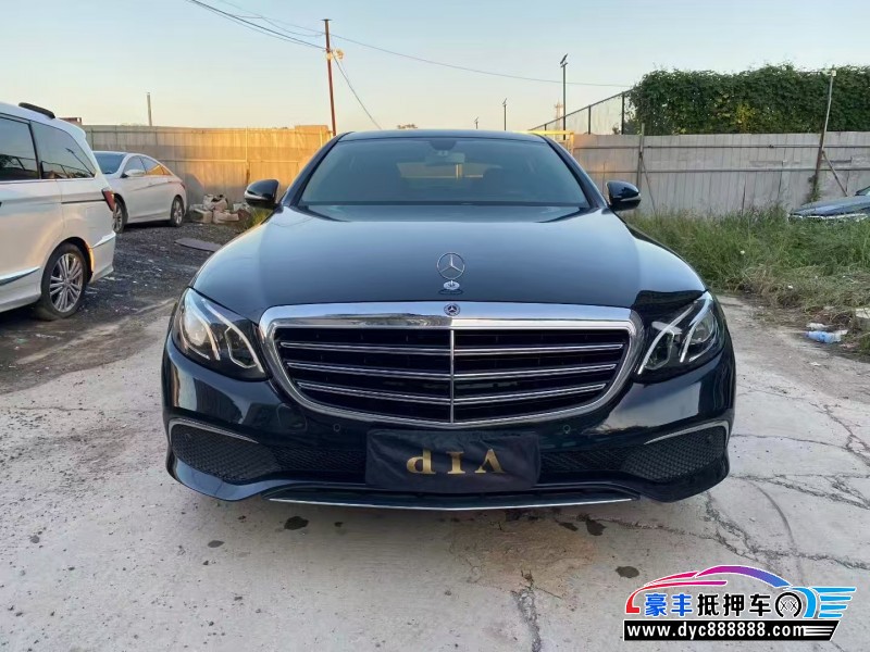 19年奔驰E轿车抵押车出售
