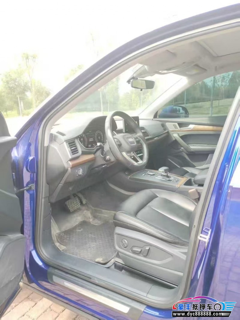 19年奥迪Q5SUV抵押车出售