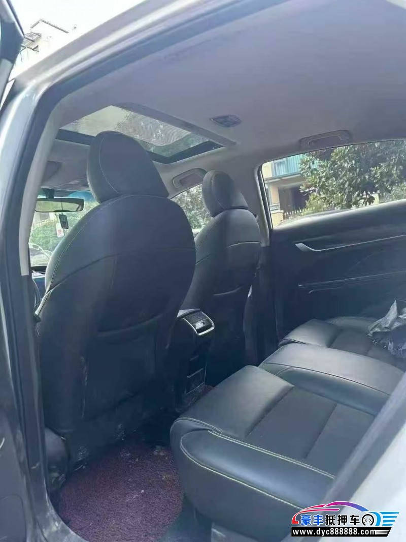 21年吉利缤瑞轿车抵押车出售