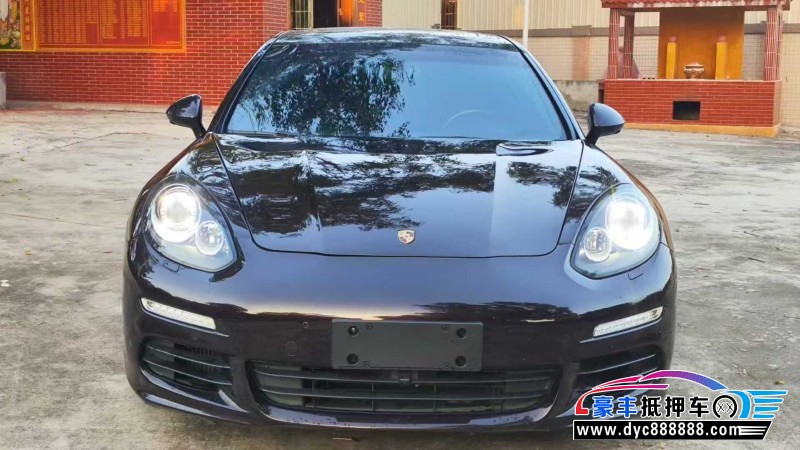 15年保时捷帕纳梅拉轿车抵押车出售