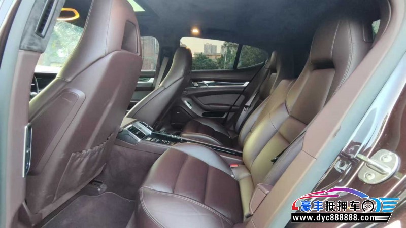 15年保时捷帕纳梅拉轿车抵押车出售