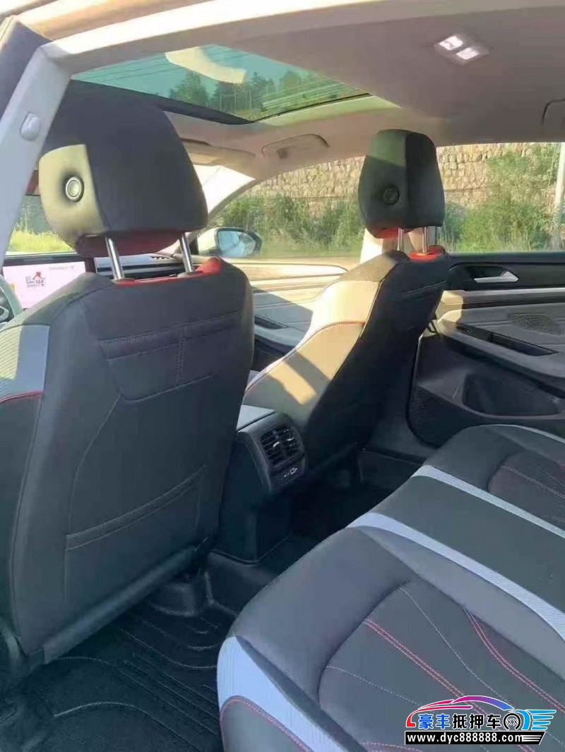 24年大众凌渡轿车抵押车出售