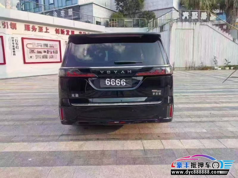 24年岚图梦想家轿车抵押车出售