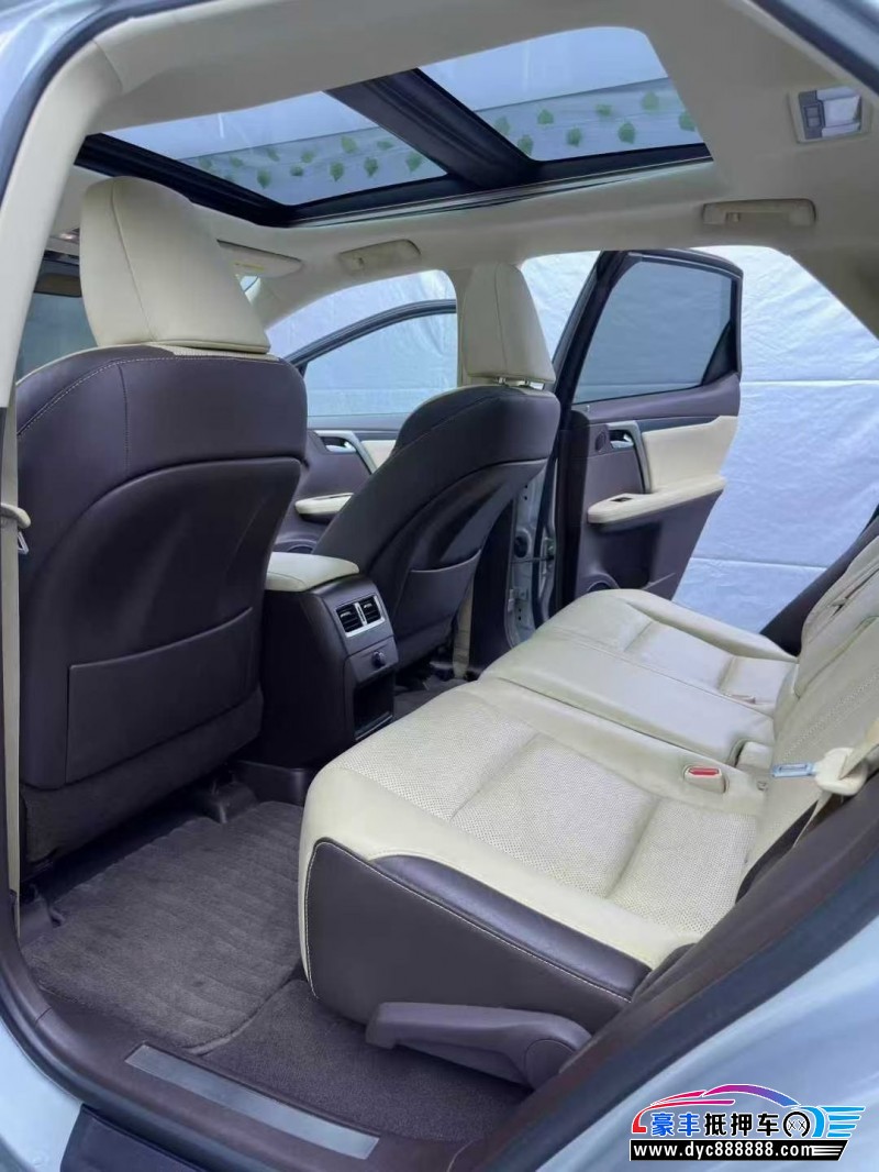 17年雷克萨斯RX轿车抵押车出售