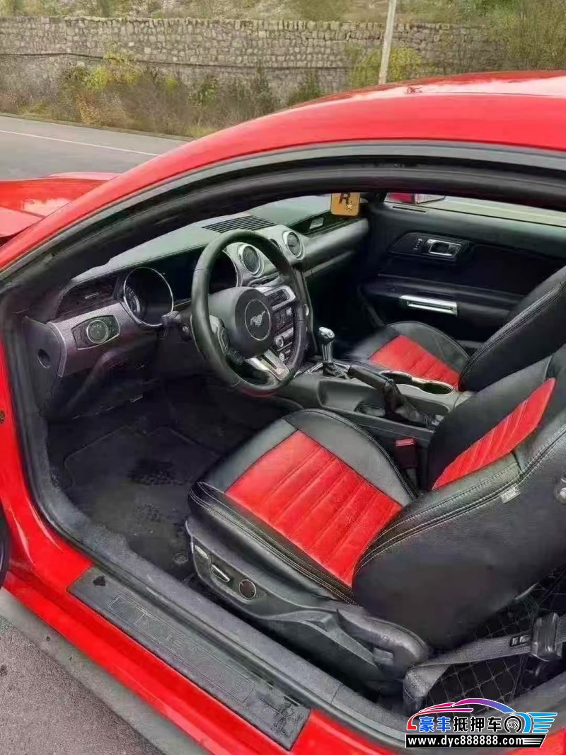 16年福特野马轿车抵押车出售