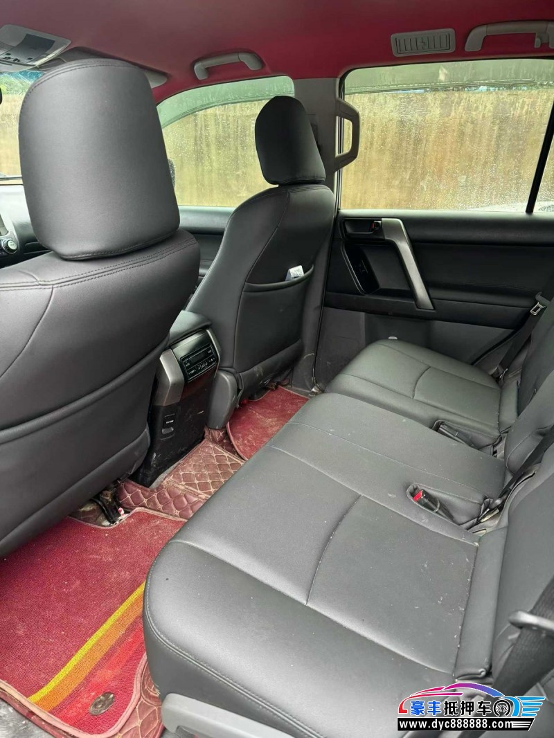 12年丰田普拉多（霸道）轿车抵押车出售