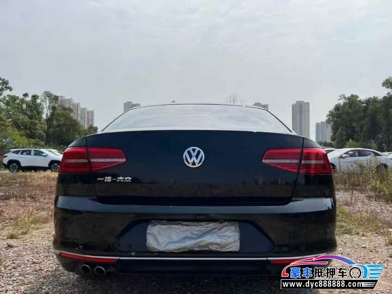 19年大众迈腾轿车抵押车出售