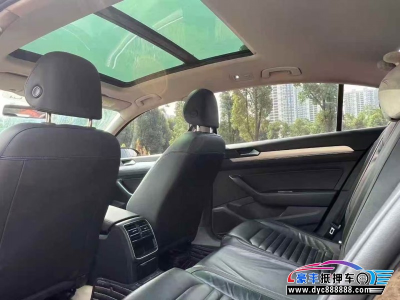 19年大众迈腾轿车抵押车出售