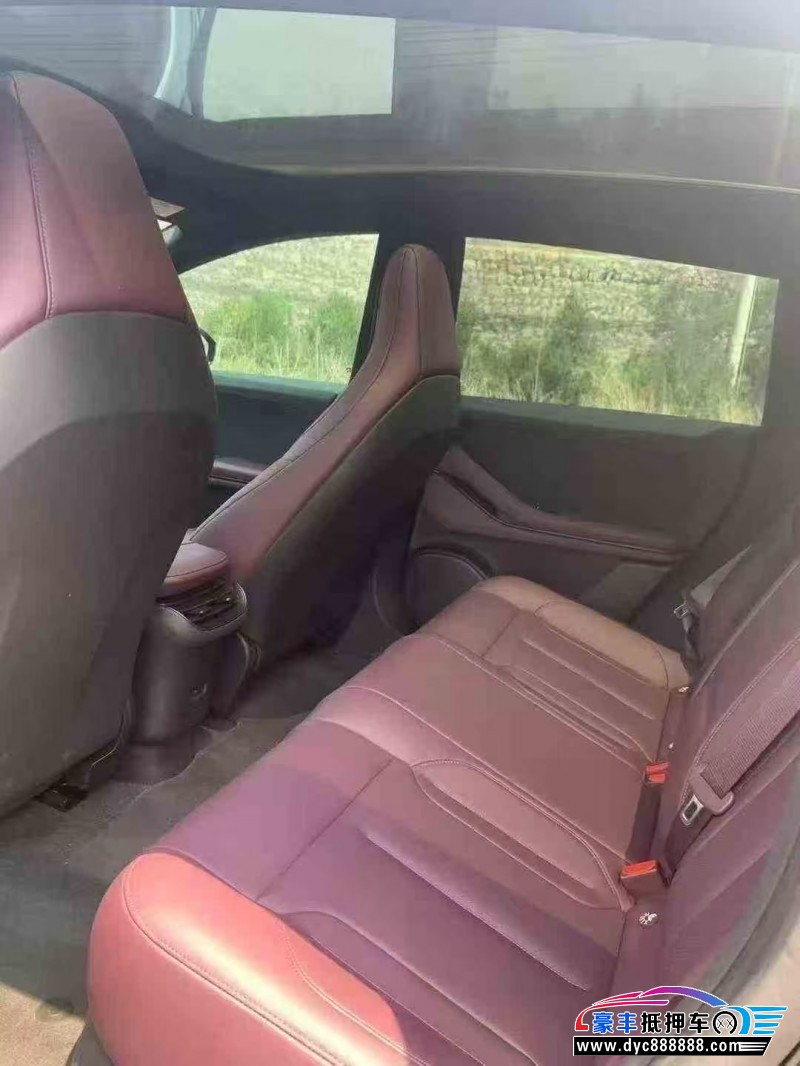 24年蔚来ET5轿车抵押车出售