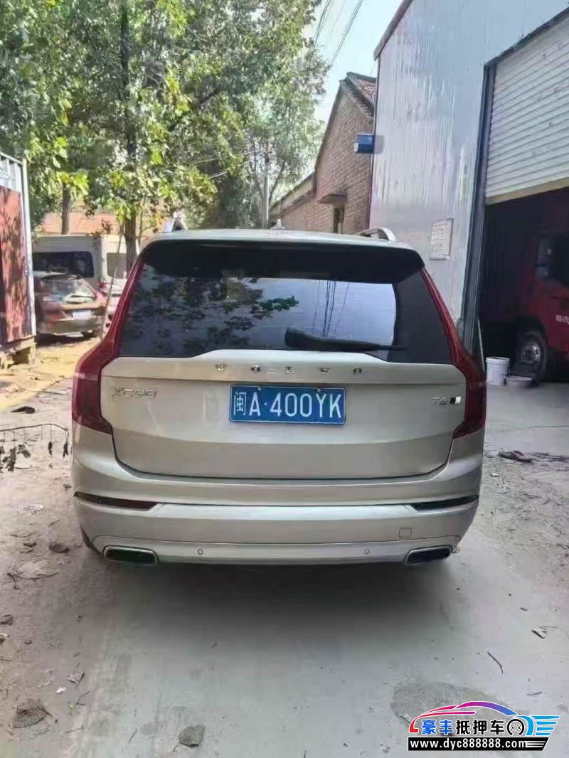 18年沃尔沃XC90轿车抵押车出售