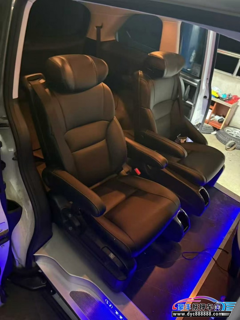 23年本田奥德赛轿车抵押车出售