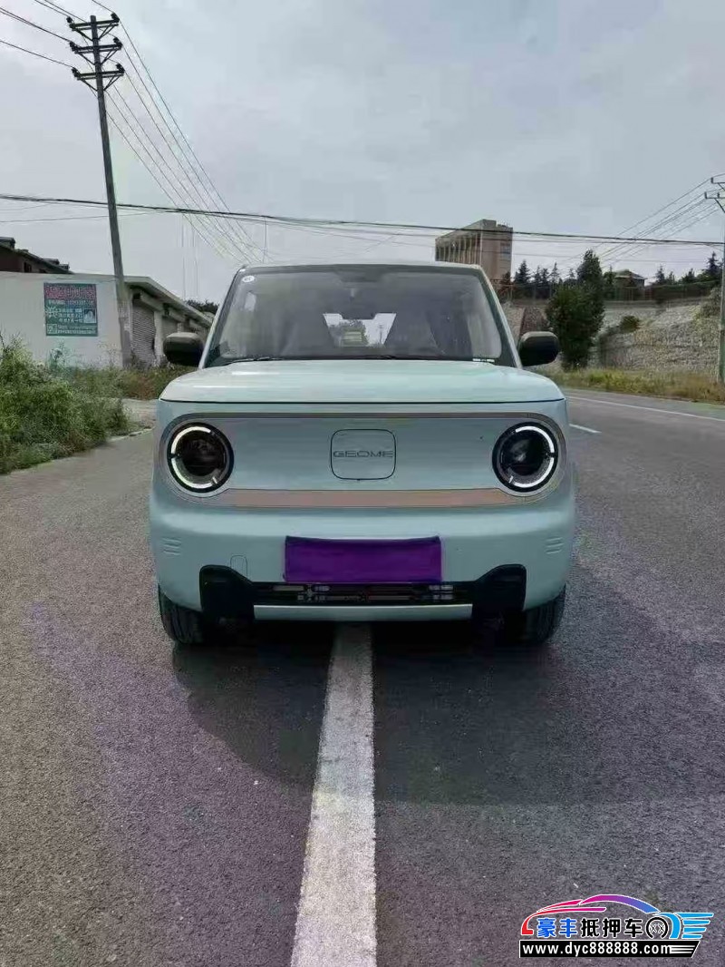 24年吉利熊猫轿车抵押车出售