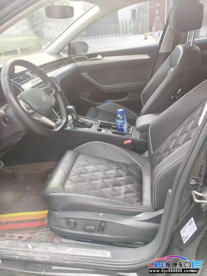 23年大众迈腾轿车抵押车出售