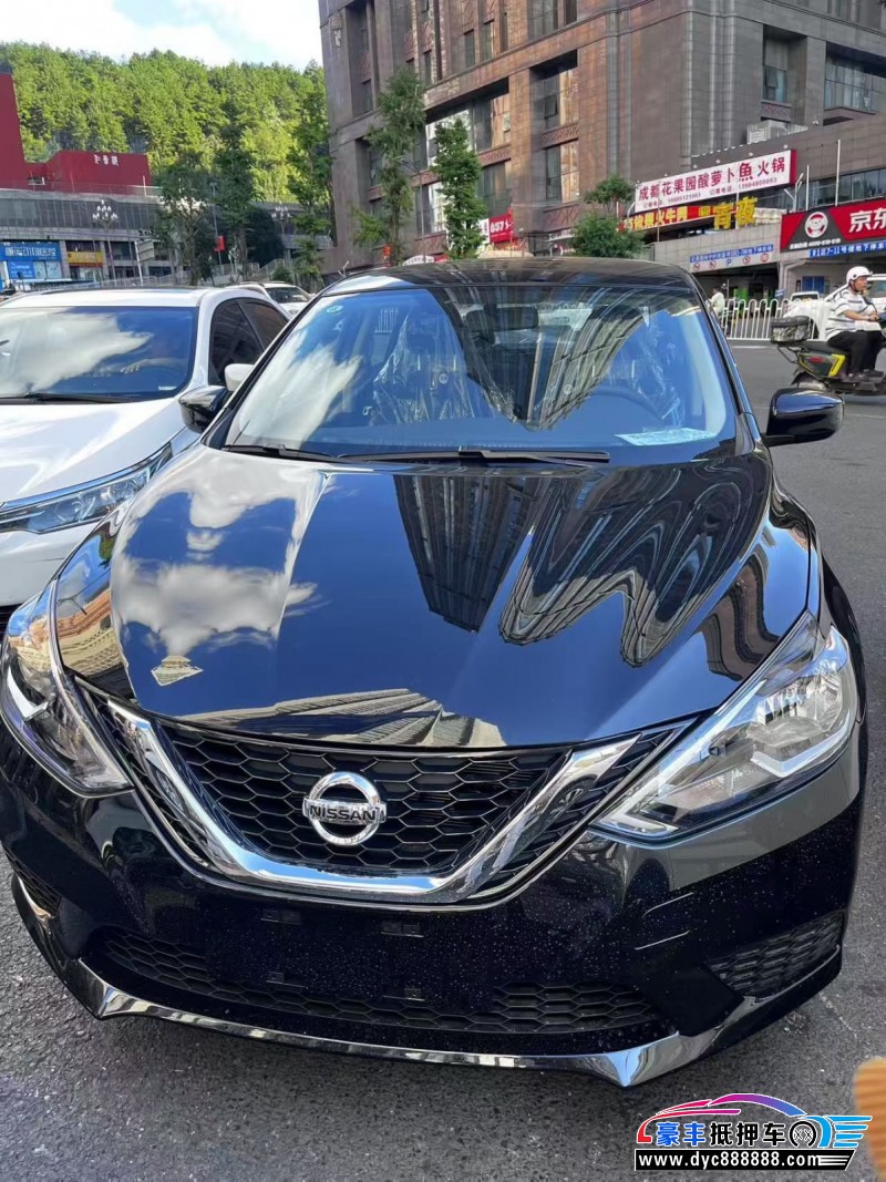 25年日产轩逸轿车抵押车出售