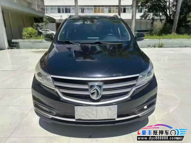 19年宝骏730轿车抵押车出售