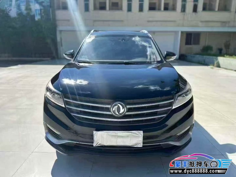 19年东风风光580轿车抵押车出售