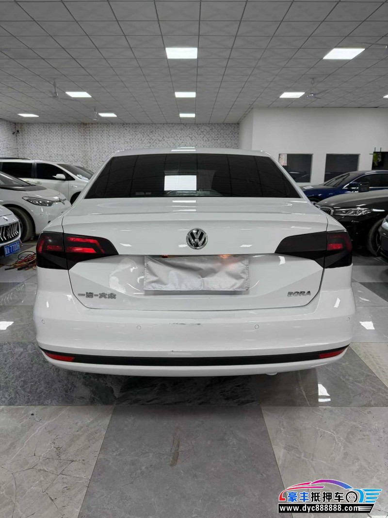 20年大众宝来轿车抵押车出售