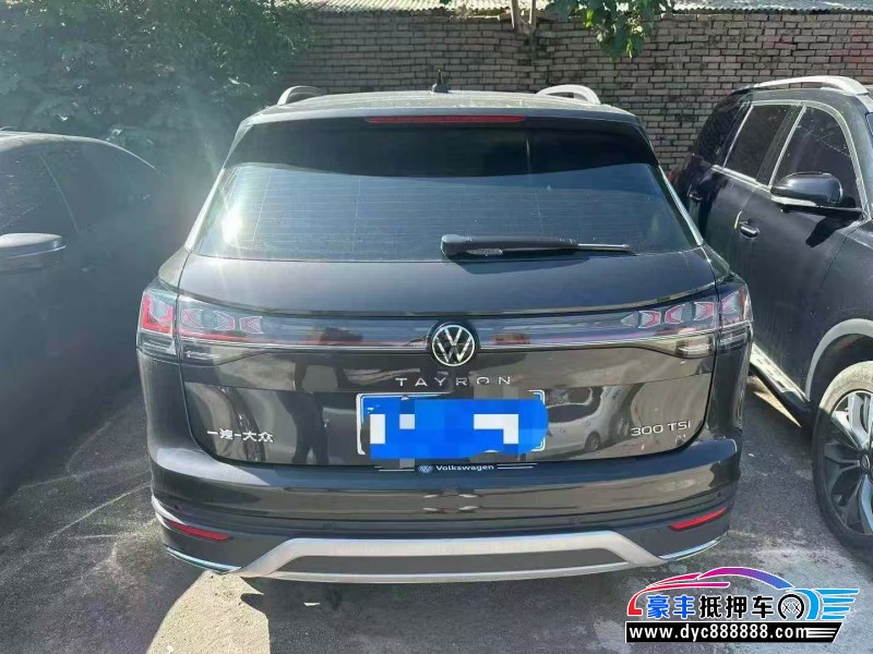 25年大众探岳轿车抵押车出售