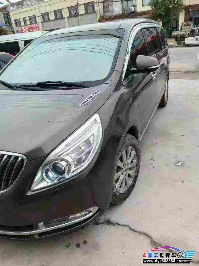 16年别克GL8轿车抵押车出售