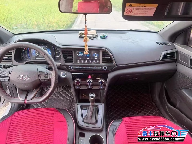 20年现代领动轿车抵押车出售